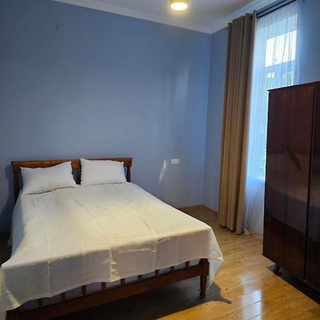 Guest House Mtani Near Colchis Fountain Kutaissi Exterior foto