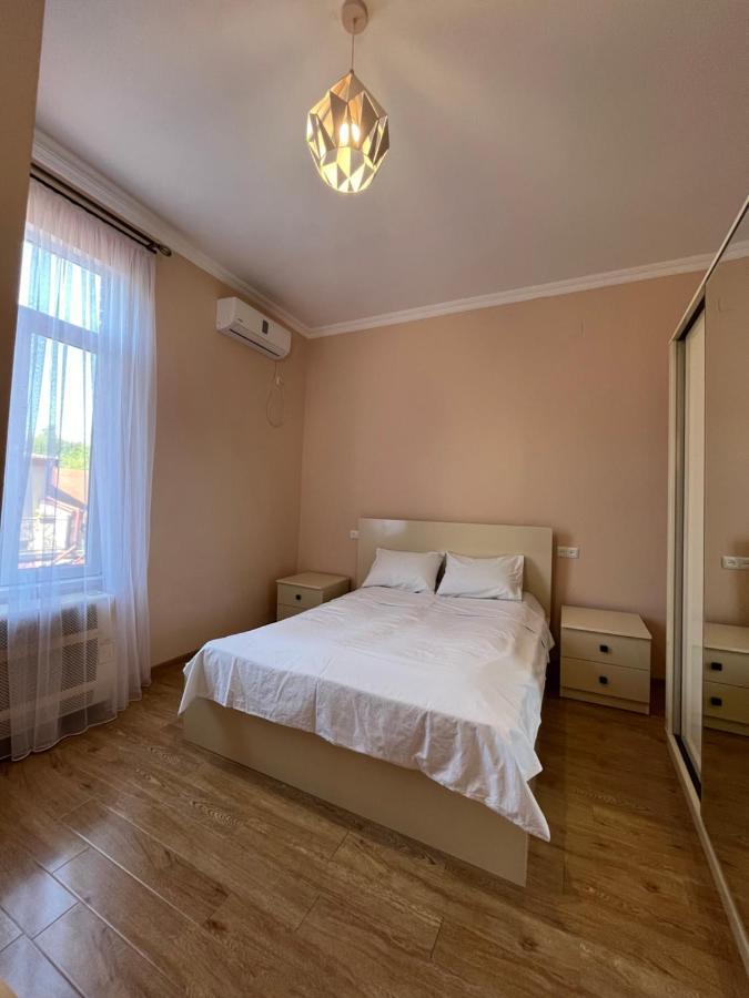 Guest House Mtani Near Colchis Fountain Kutaissi Exterior foto
